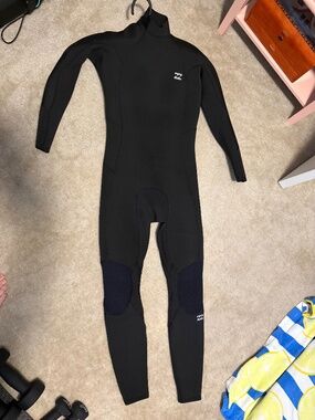 Billabong Men’s 3/2 Absolute Full Wetsuit Back Zip Size Medium